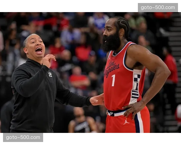 火箭险胜背后暴露问题 乌度卡临场指挥能力再遭外界质疑